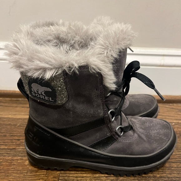 Sorel women boots size 7.5 - Picture 2 of 5